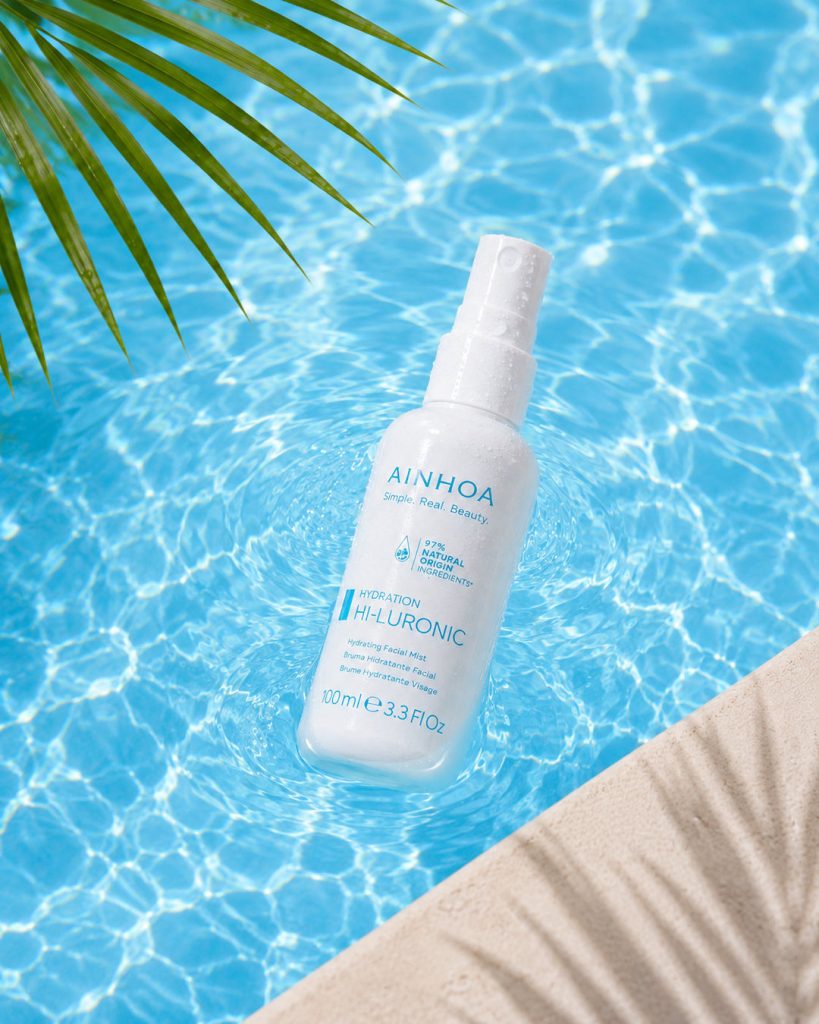 Eén spray. Eén moment. Eindeloze frisheid. 💦 Geef je huid deze zomer