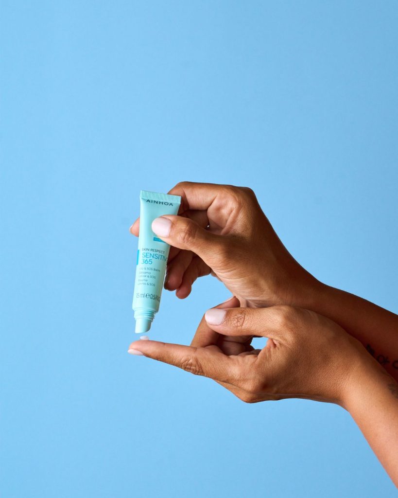 SOS-verzorging voor méér dan alleen je lippen. ✨ 🤍 Lippen, neus, ellebogen…